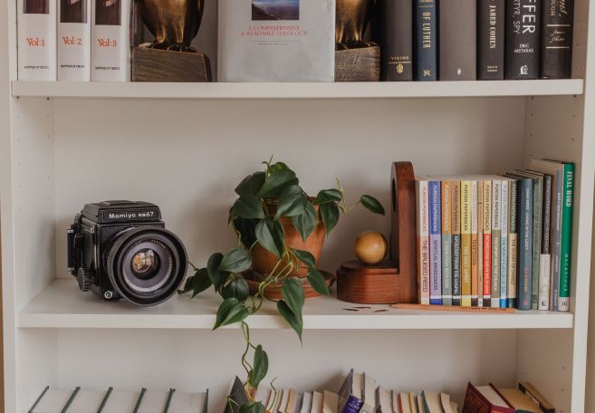 Bookshelve